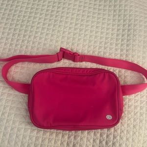 Gap hot pink belt bag, fully adjustable waist